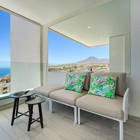 Sunrise Sea View Penthouse Апартаменты Адехе