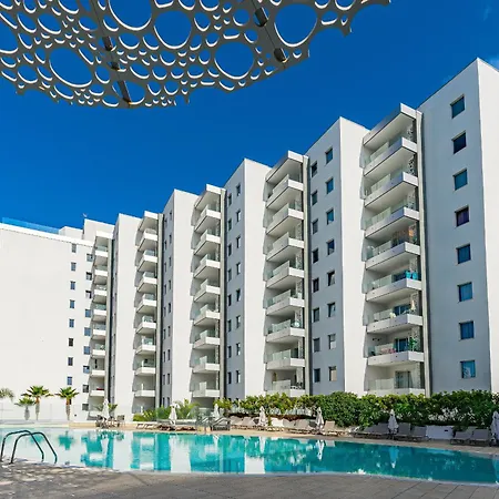 Sunrise Sea View Penthouse Апартаменты *