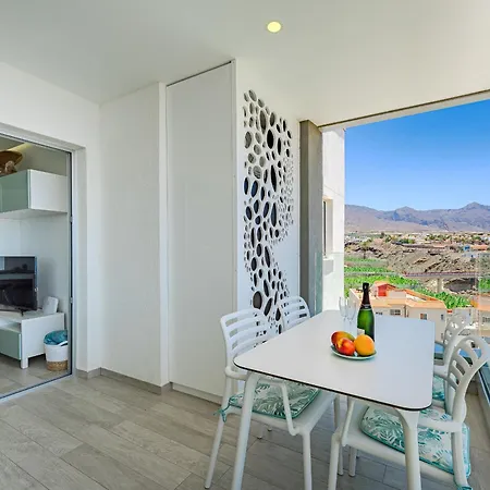 Sunrise Sea View Penthouse Appartement