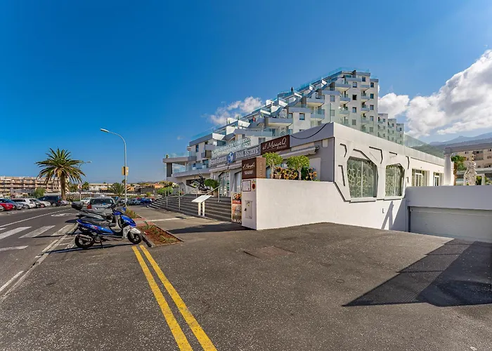 Apartment Sunrise Sea View Penthouse With Airco & Heated Pool *